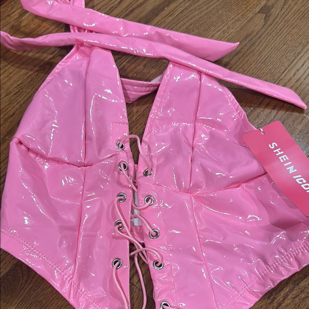 SHEIN Icon Glossy Pink Top